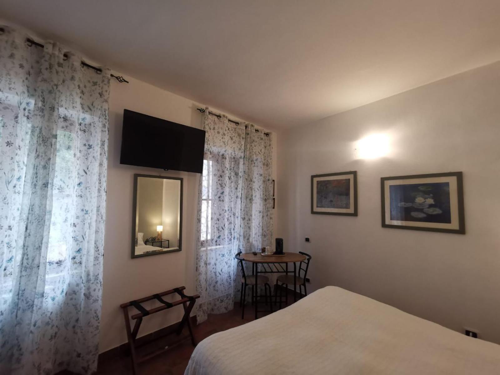 Locanda Dell'Arcangelo Rocca Massima Exterior photo